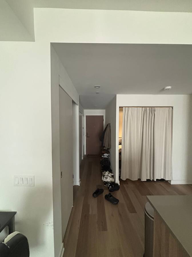 Tobi's room