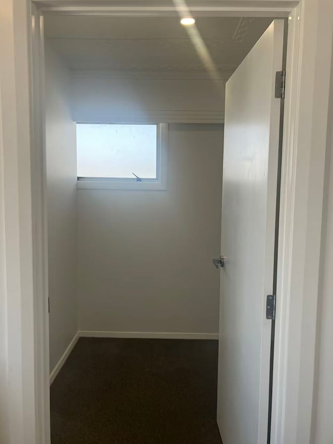 paul's room