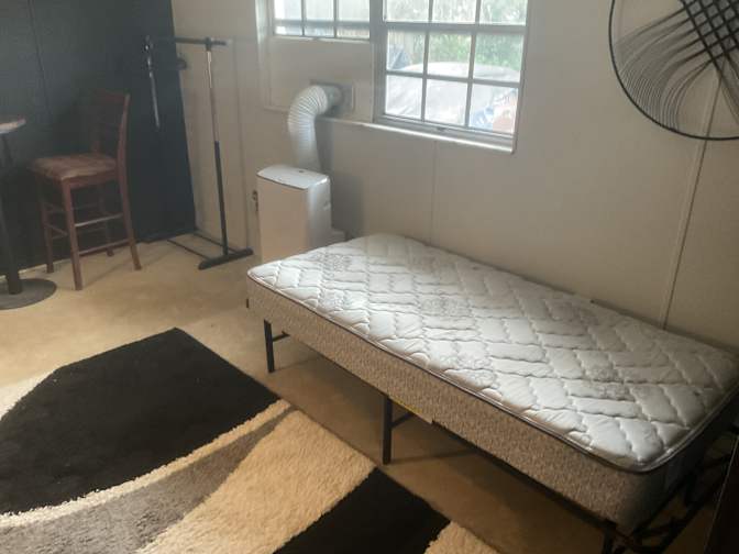 Aldo's room