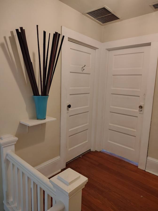 Melissa L Cox's room
