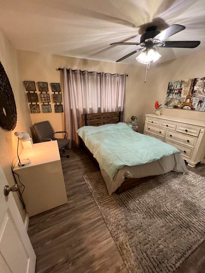Mike O's room
