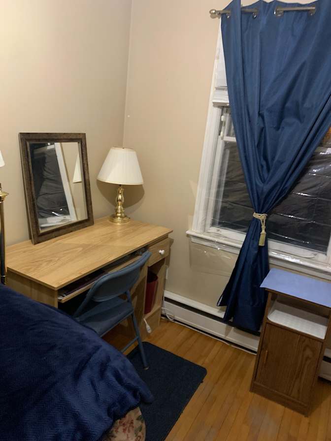 Linda's room