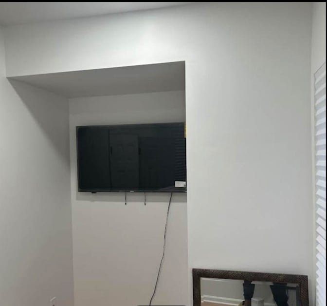 Glenn's room