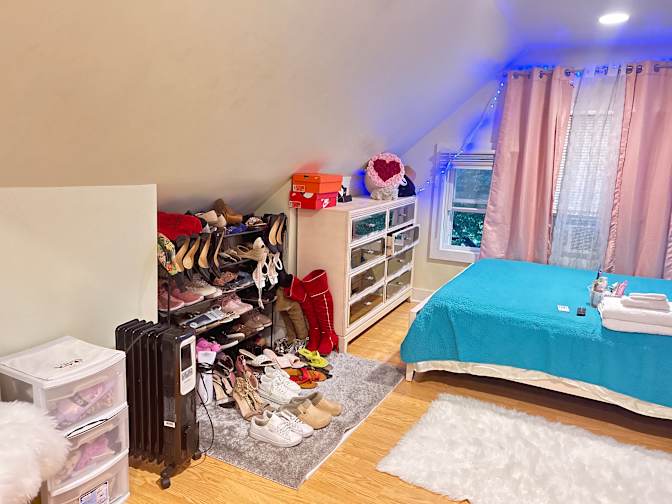 Katherine Gomez's room