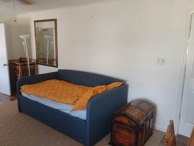 Lubomir's room