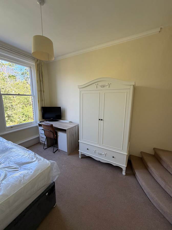 Ardy's room