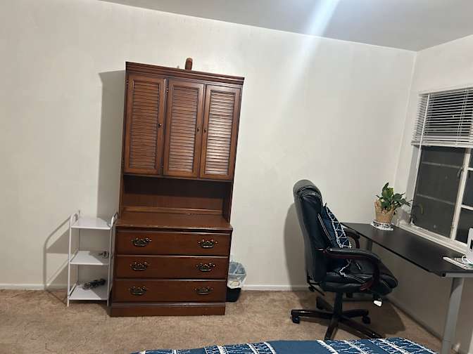Abundio Arredondo Jr's room