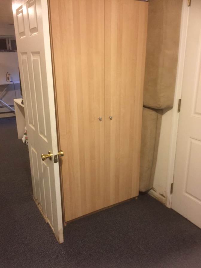 Nik's room