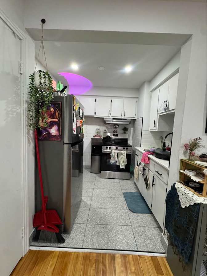 Toni's room