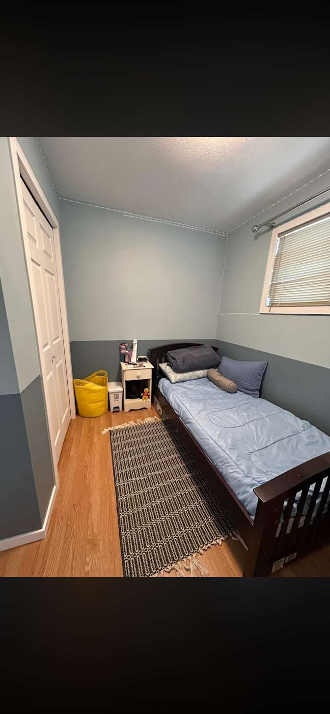 Jxer Luke's room