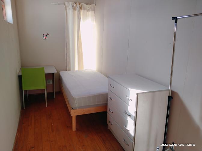 LB's room