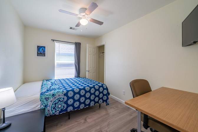 PadSplit's room