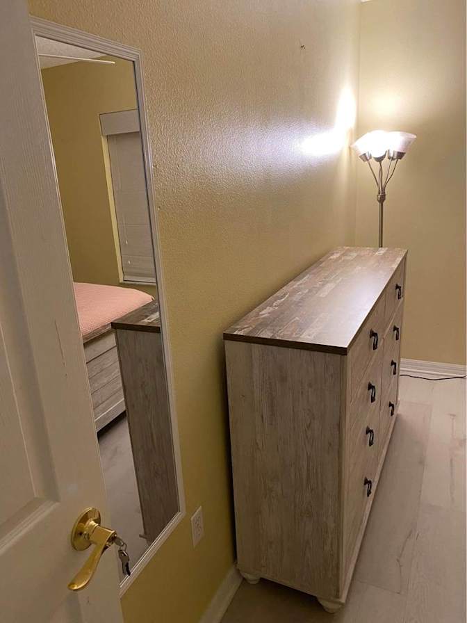 Latoya's room