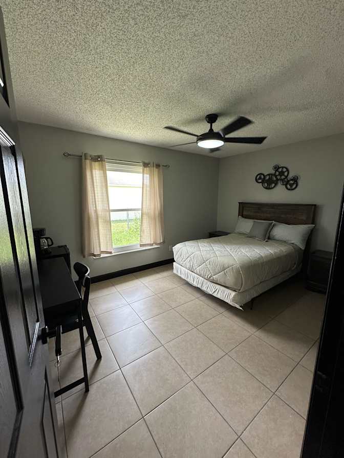 PadSplit's room