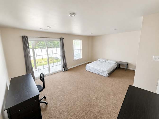 Ben's room