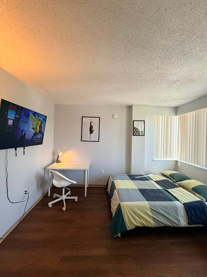 Leo's room