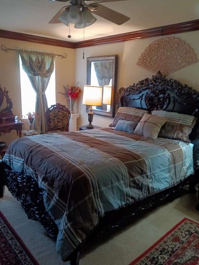 Robert's room