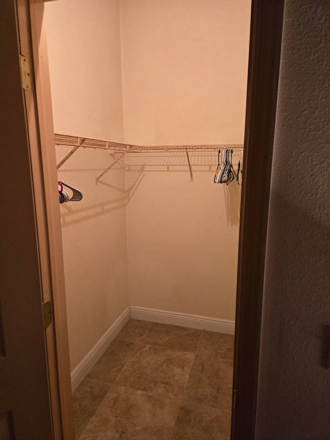 Rick Ahlers's room