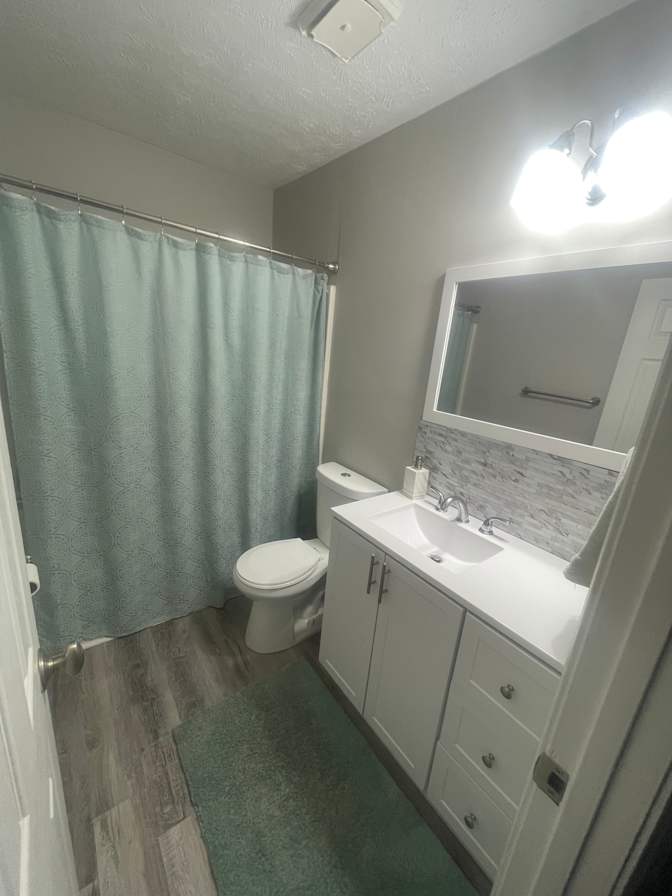 K Renee Co-Living Home's room