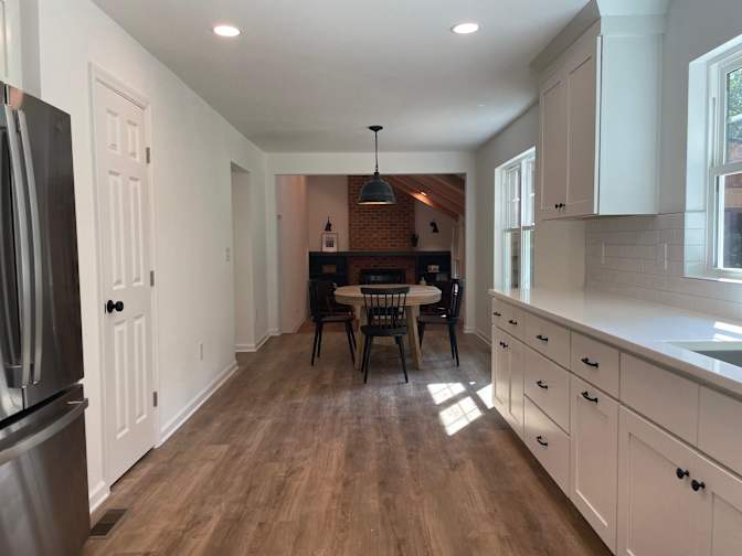Alcove Rooms's room
