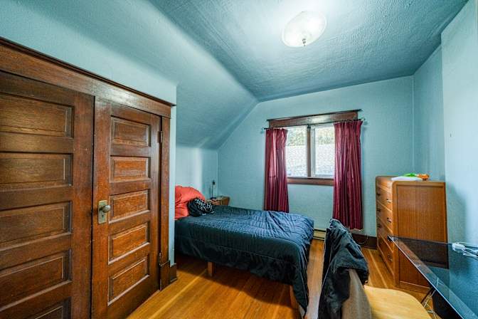 Steve Burri's room