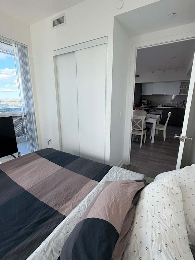 Santiago's room