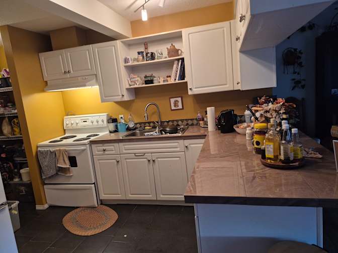 75 Street NW - Photo 9