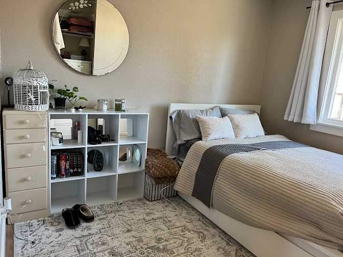 Rosa's room