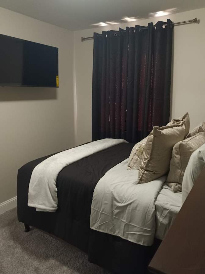 Anne's room