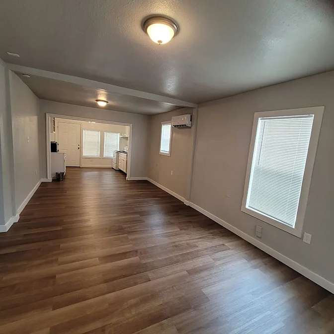Dominique Carter's room