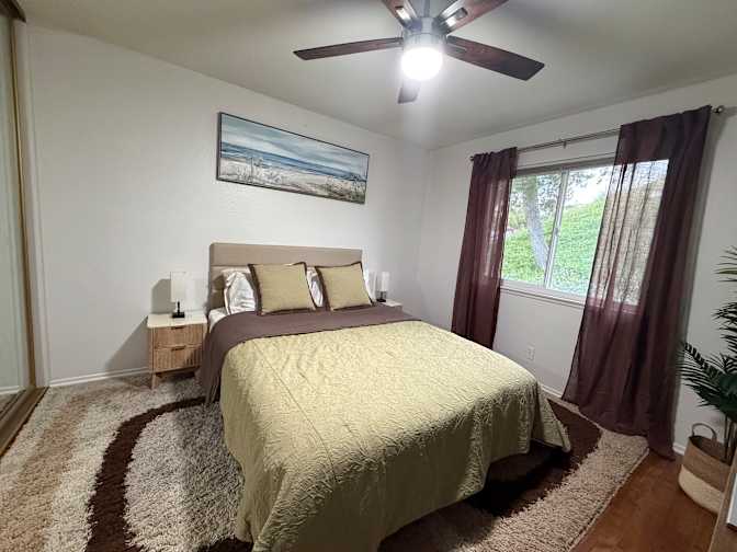 Imelda M.'s room