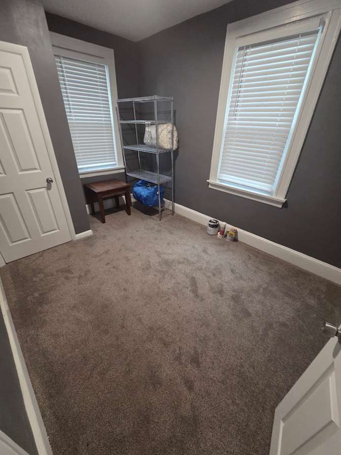 Tomas's room