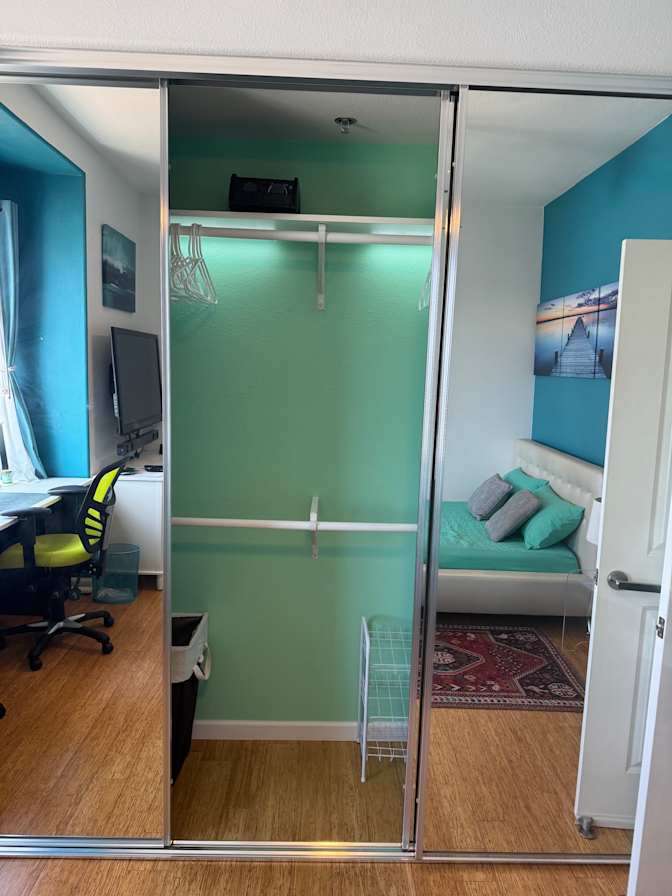 Stephanie's room