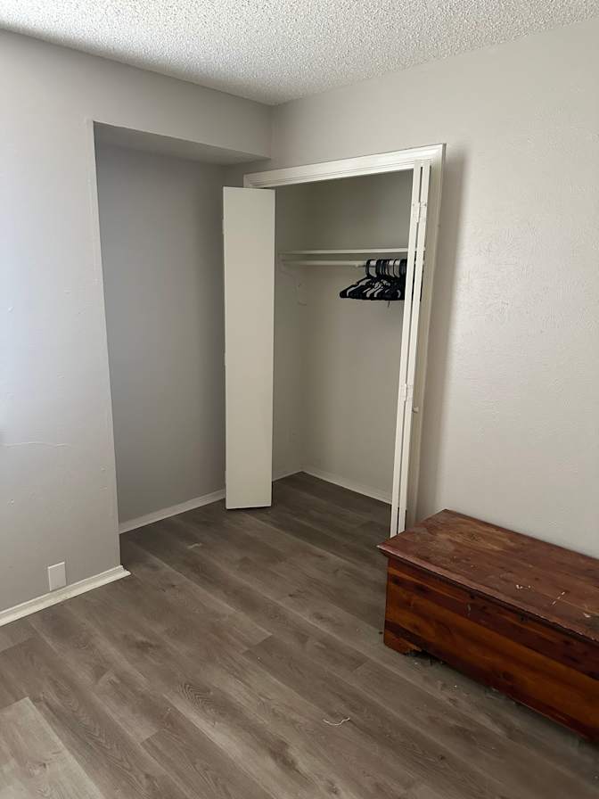 Bret's room