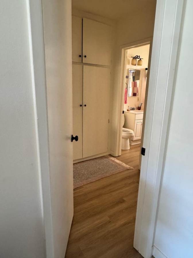 Lovely flat in Pasadena's room