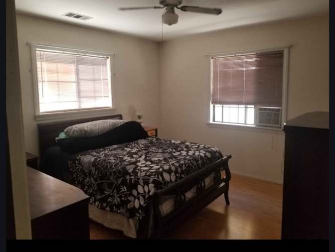 Robert DiPrimio's room