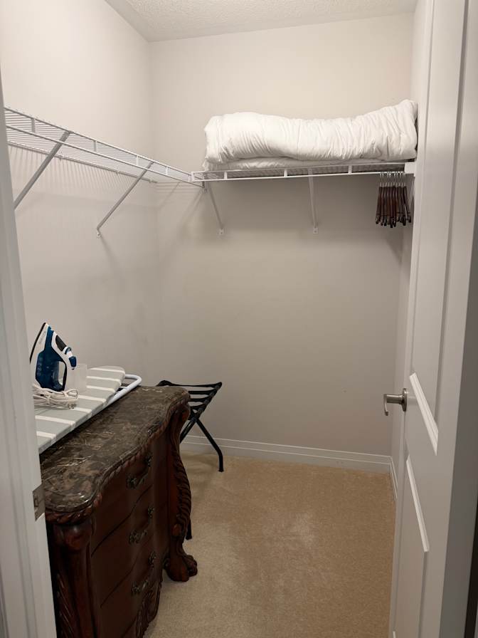 Aisha's room