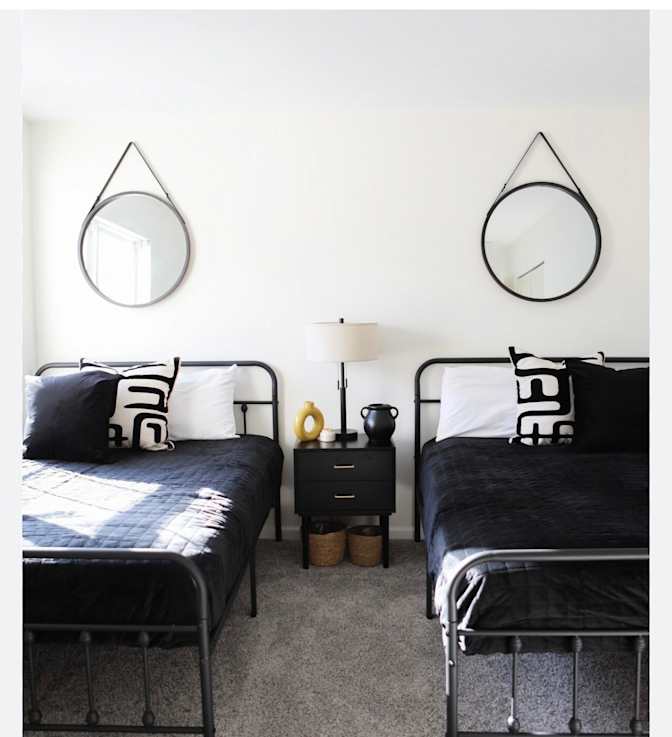 Nakisha's room