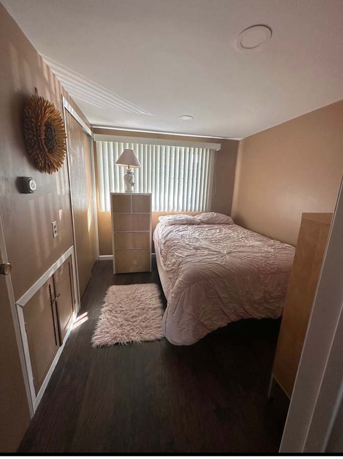 Gretel's room