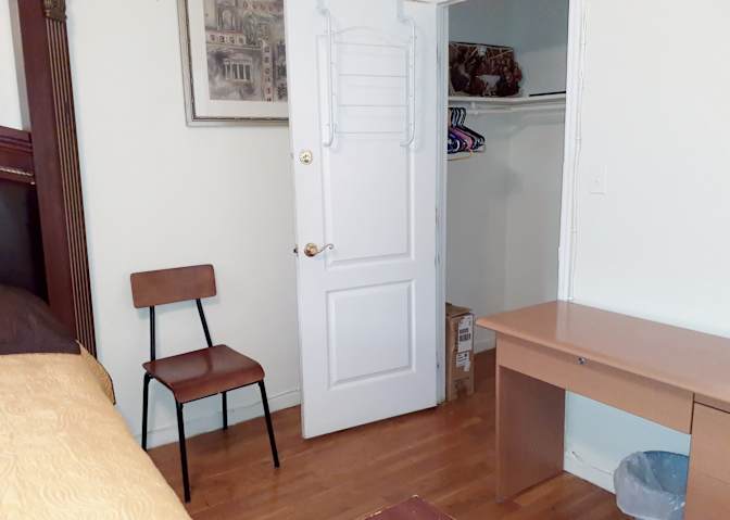 Jason Bryan, Realtor's room