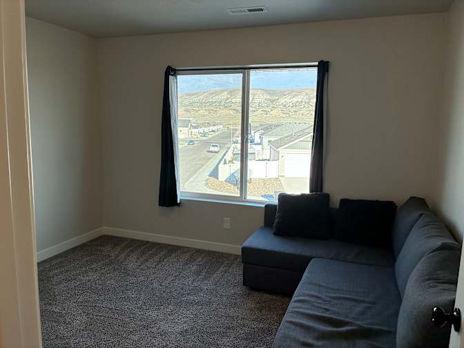 Johnny Crowell's room