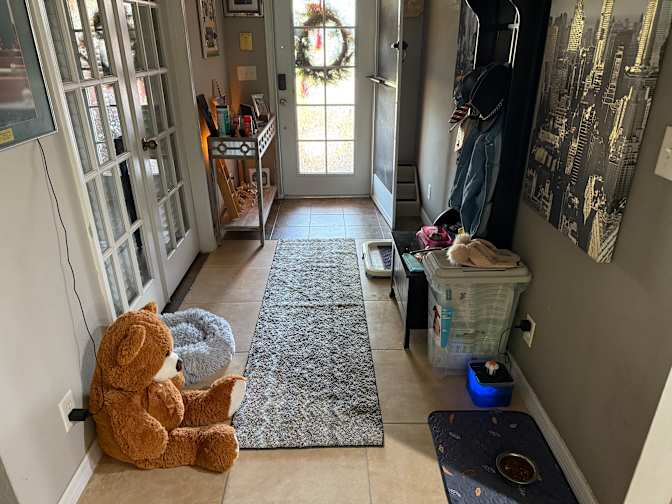 Mia's room