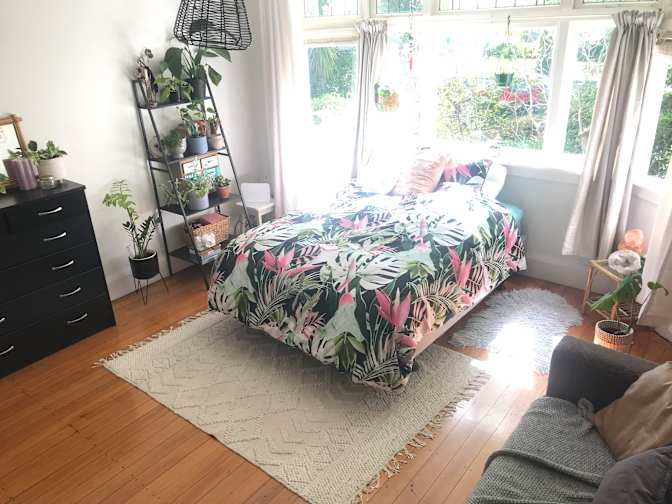 Claudia's room