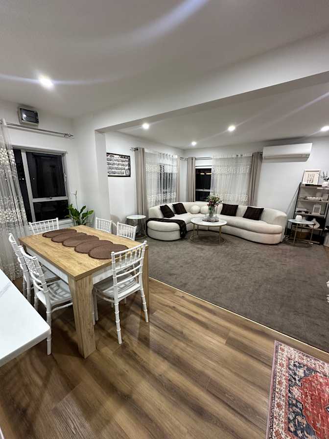 Shahana Samadi's room