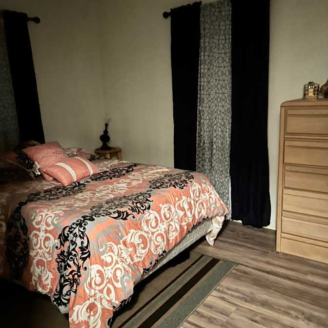 Lisa's room