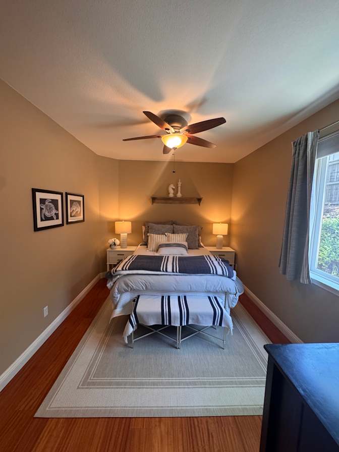 Gloria  Walker's room