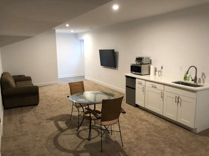 joe's room