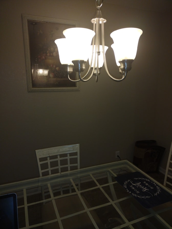 Lynn's room