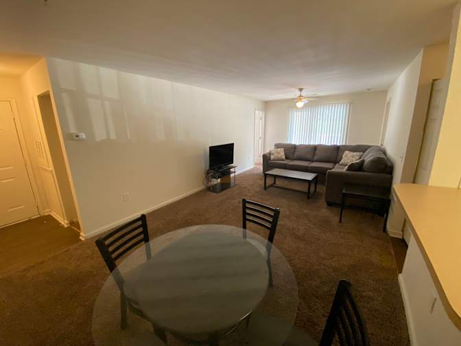 Alcove Rooms's room