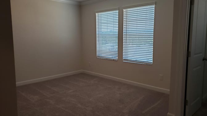 Alcove Rooms's room